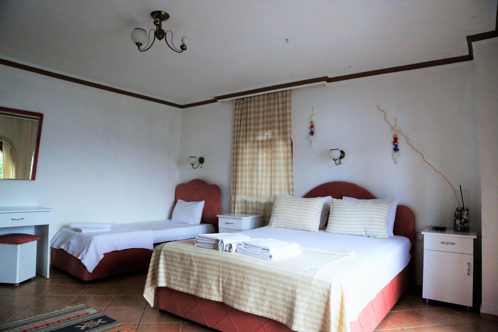 Dolphin Hotel Selimiye  Bagian luar foto